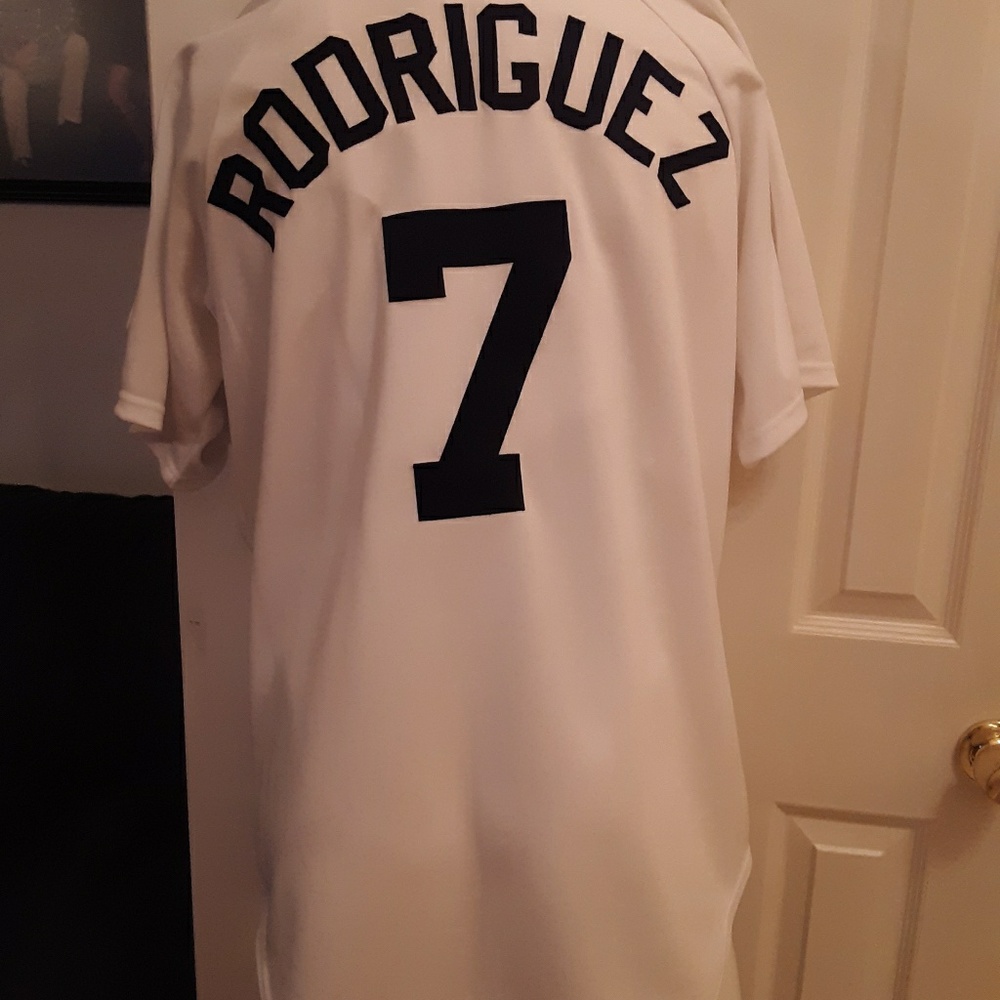 2006  ⚾️Detroit Tigers White Home Jersey - Picture 2 of 5